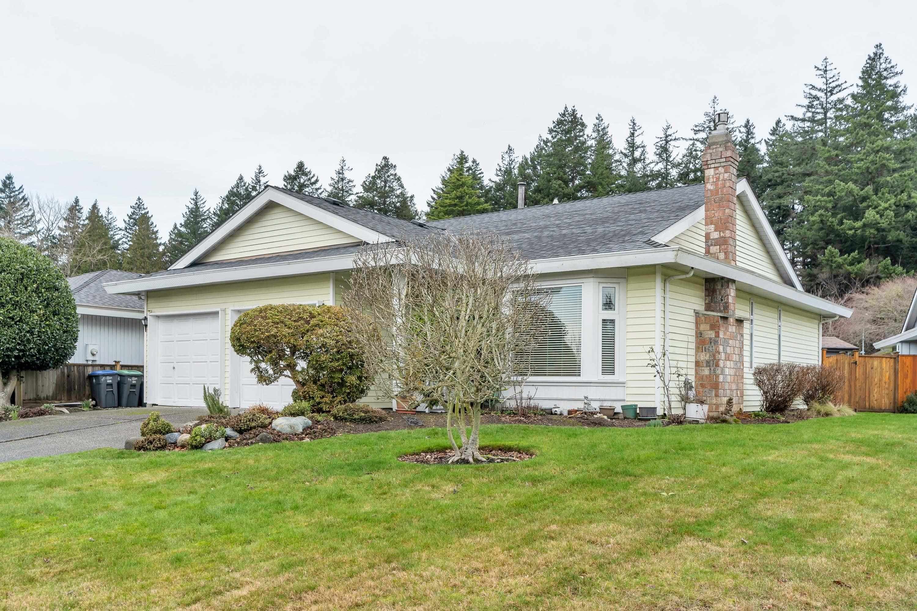 14243 19a Avenue, Surrey, V4A 7X7 — photo 3