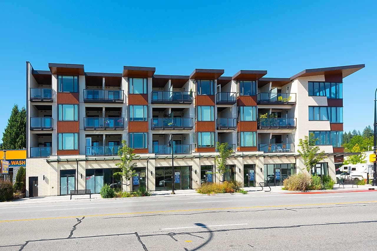 207 - 1633 Tatlow Avenue, North Vancouver — sold