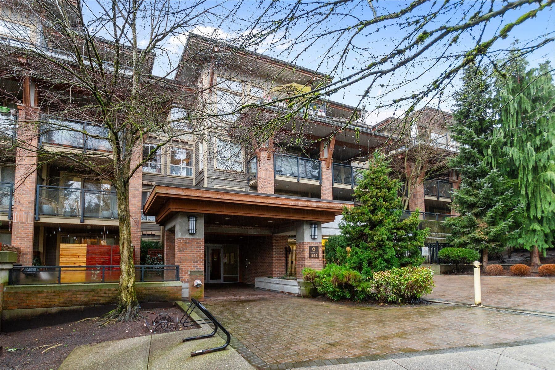 310 - 1633 Mackay Avenue, North Vancouver