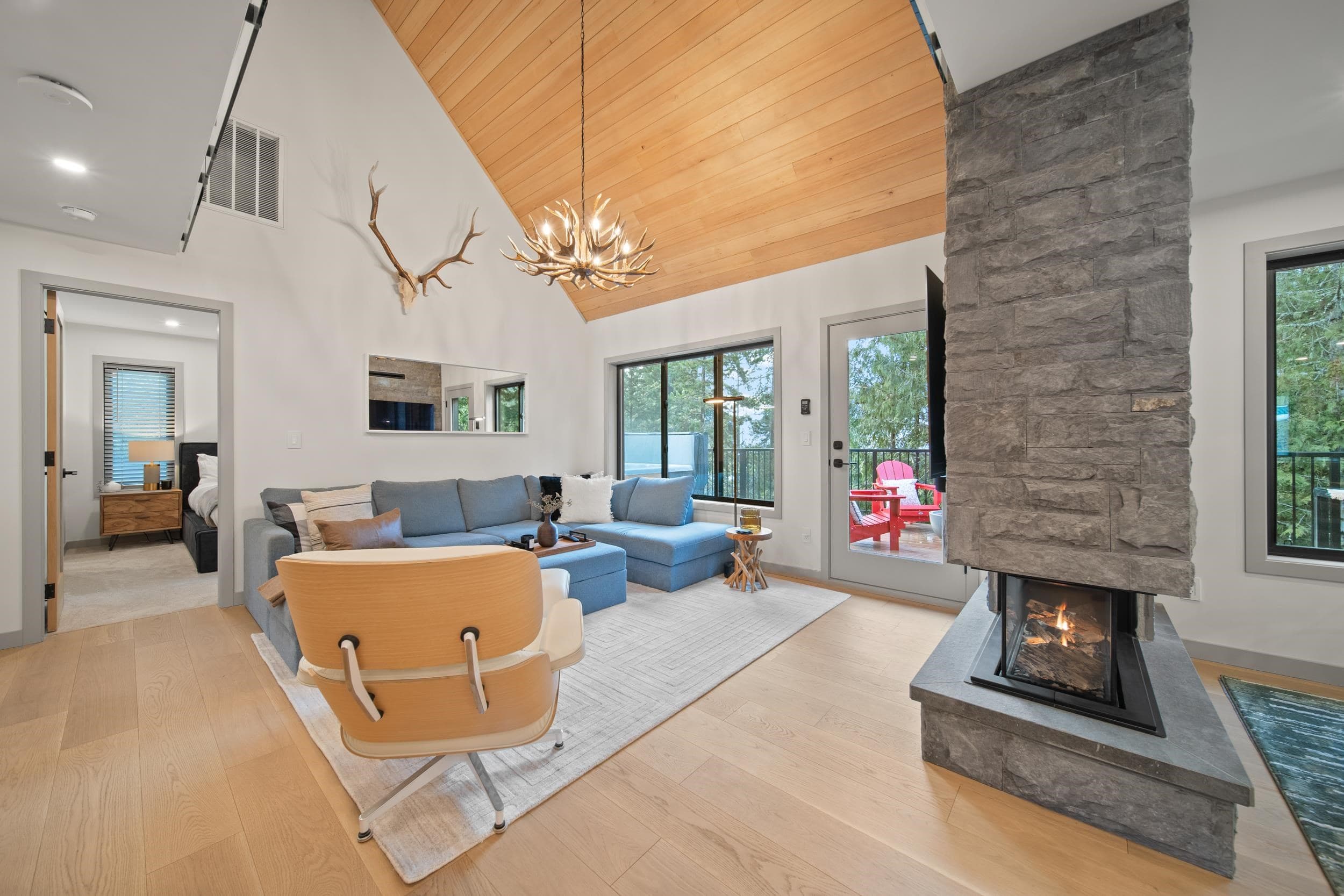 2142 Timber Ridge, Whistler, V8E 0A8 — photo 5
