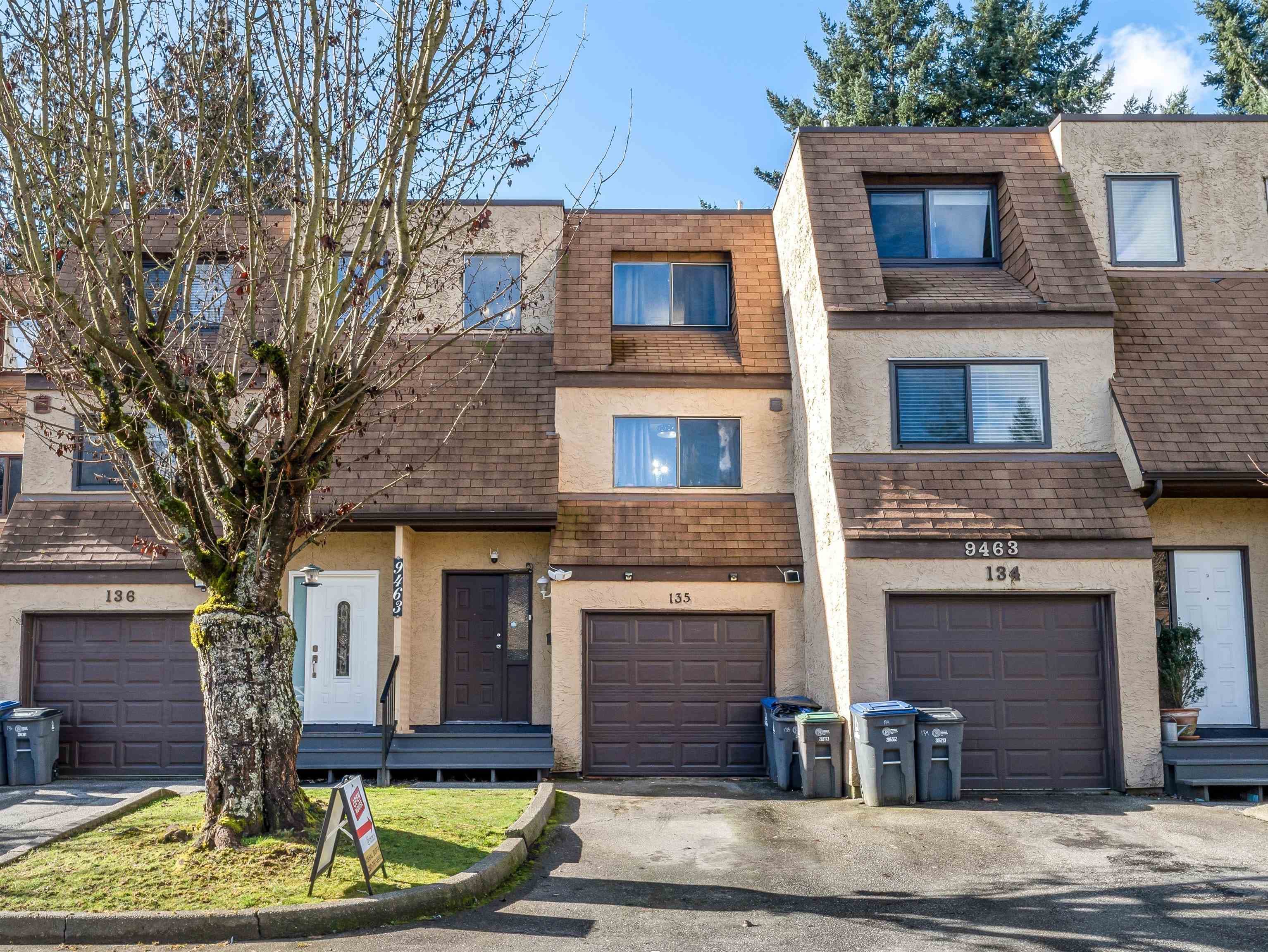 135 - 9463 Prince Charles Boulevard, Surrey, V3V 7G1 — photo 2