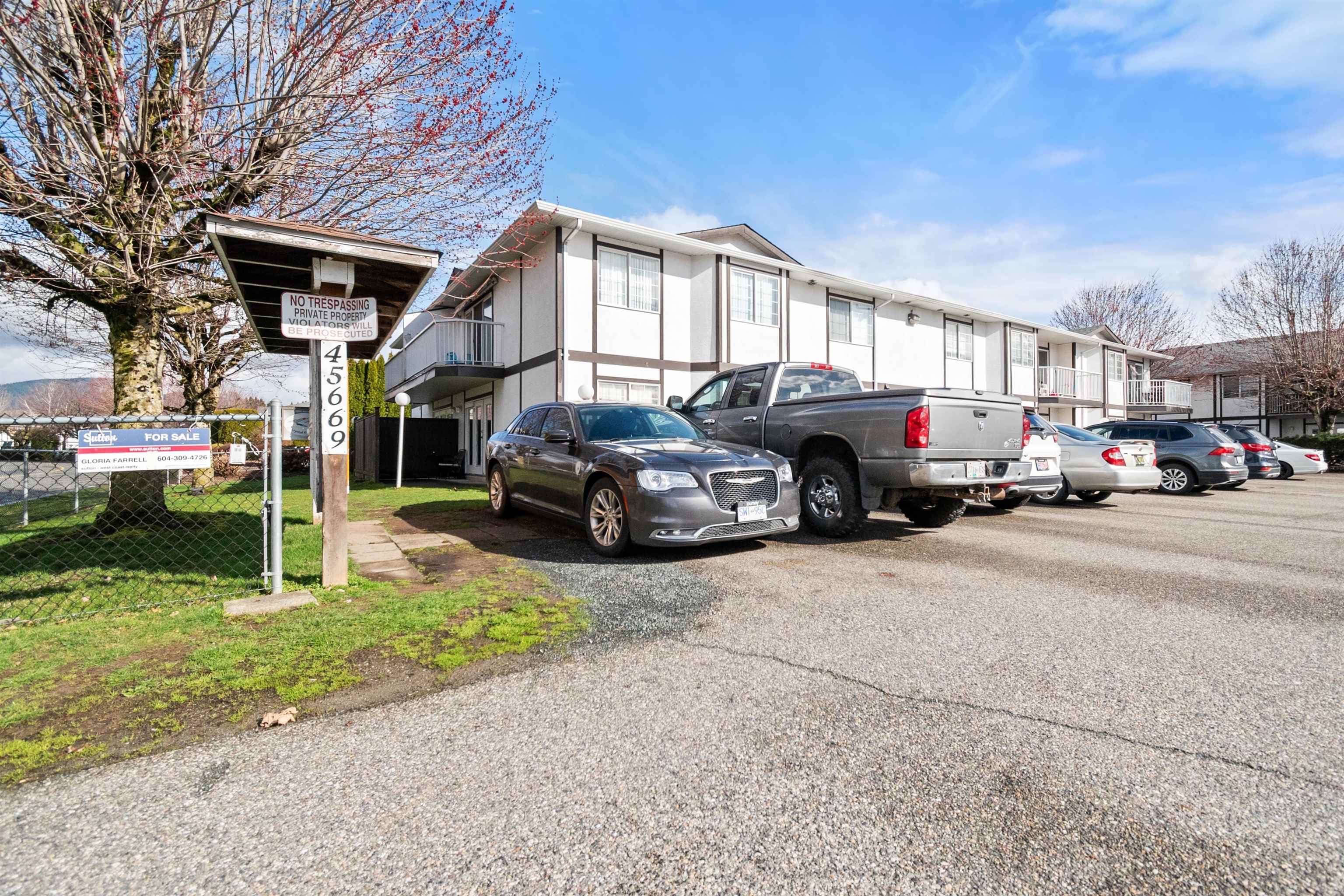 215 - 45669 Mcintosh Drive, Chilliwack, V2P 6V4 — photo 2