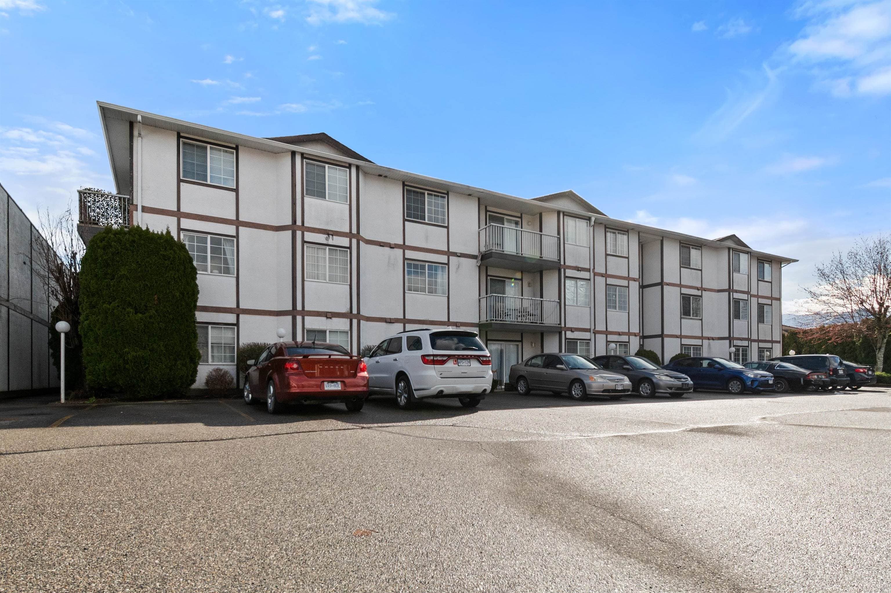 215 - 45669 Mcintosh Drive, Chilliwack, V2P 6V4 — photo 3