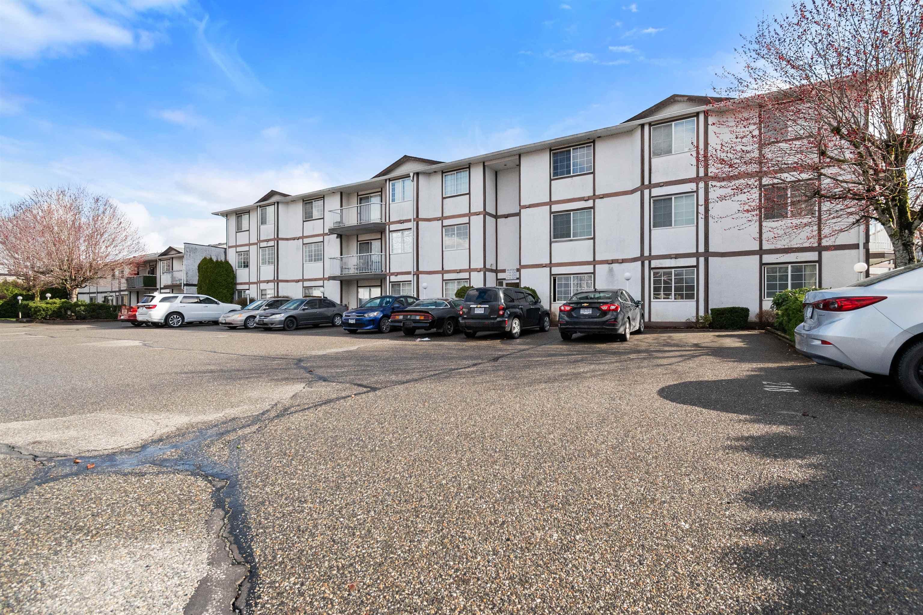 215 - 45669 Mcintosh Drive, Chilliwack, V2P 6V4 — photo 5