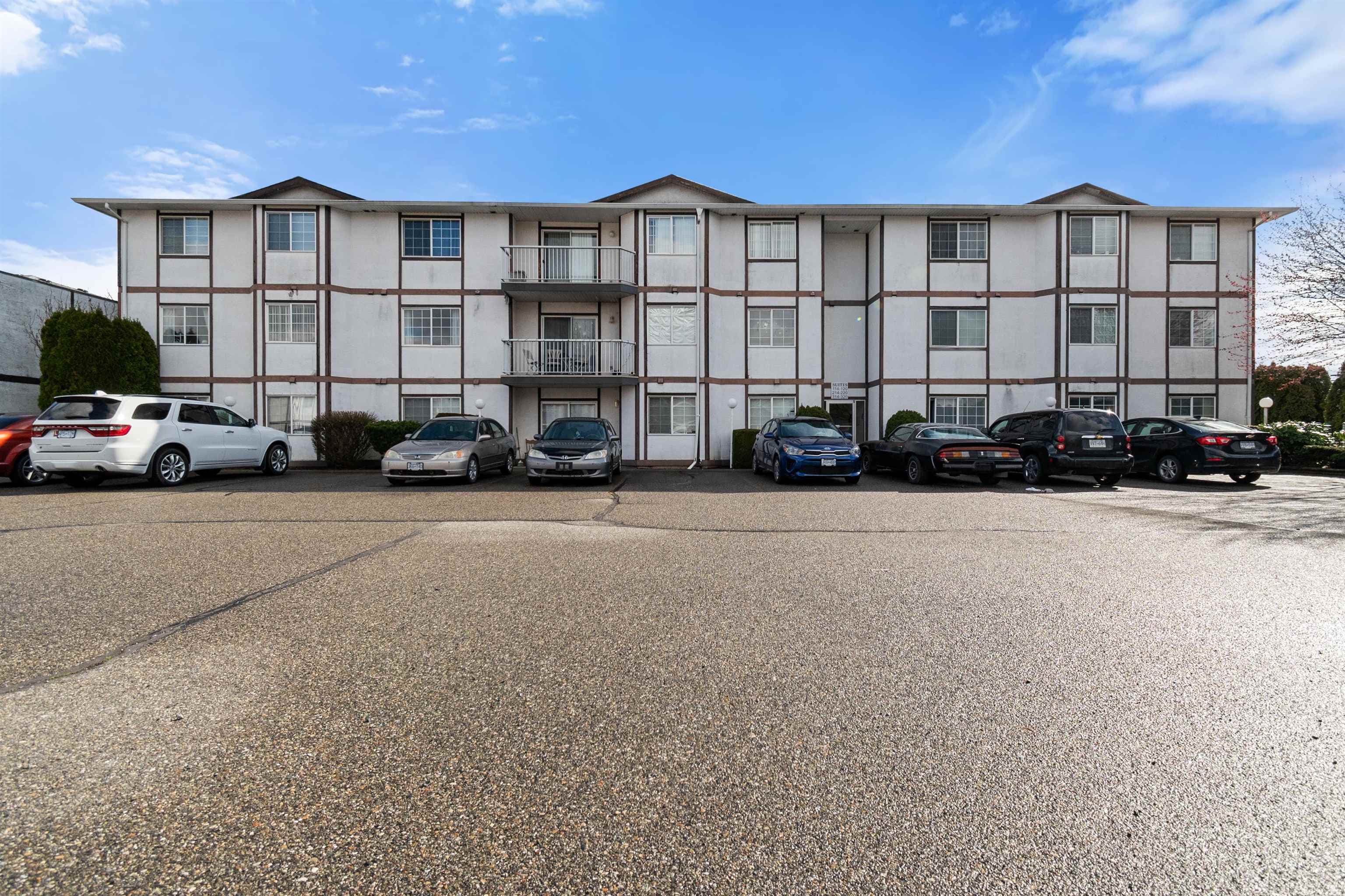 215 - 45669 Mcintosh Drive, Chilliwack, V2P 6V4 — photo 4