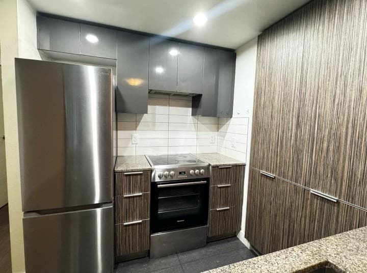 418 - 1088 Richards Street, Vancouver, V6B 3E1 — photo 5