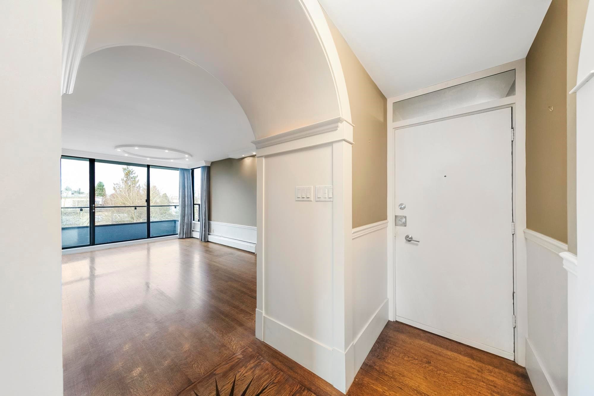 501 - 2370 W 2nd Avenue, Vancouver, V6K 1J2 — photo 2