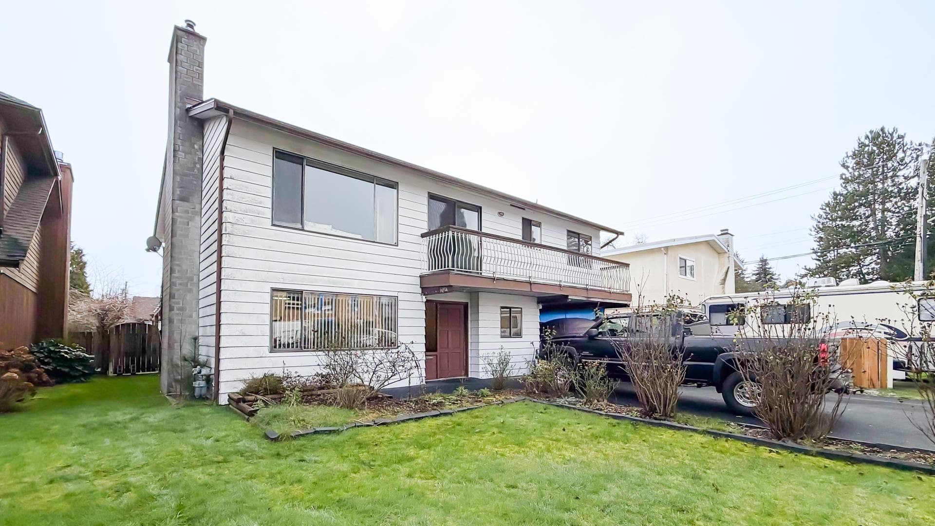 5716 48b Avenue, Delta, V4K 3Z1 — photo 2