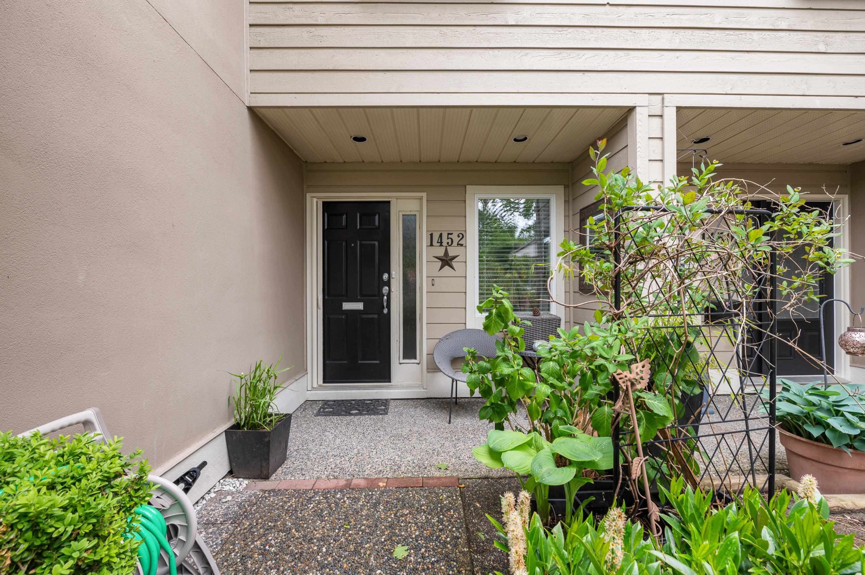 1452 Stevens Street, White Rock, V4B 5J3 — photo 4