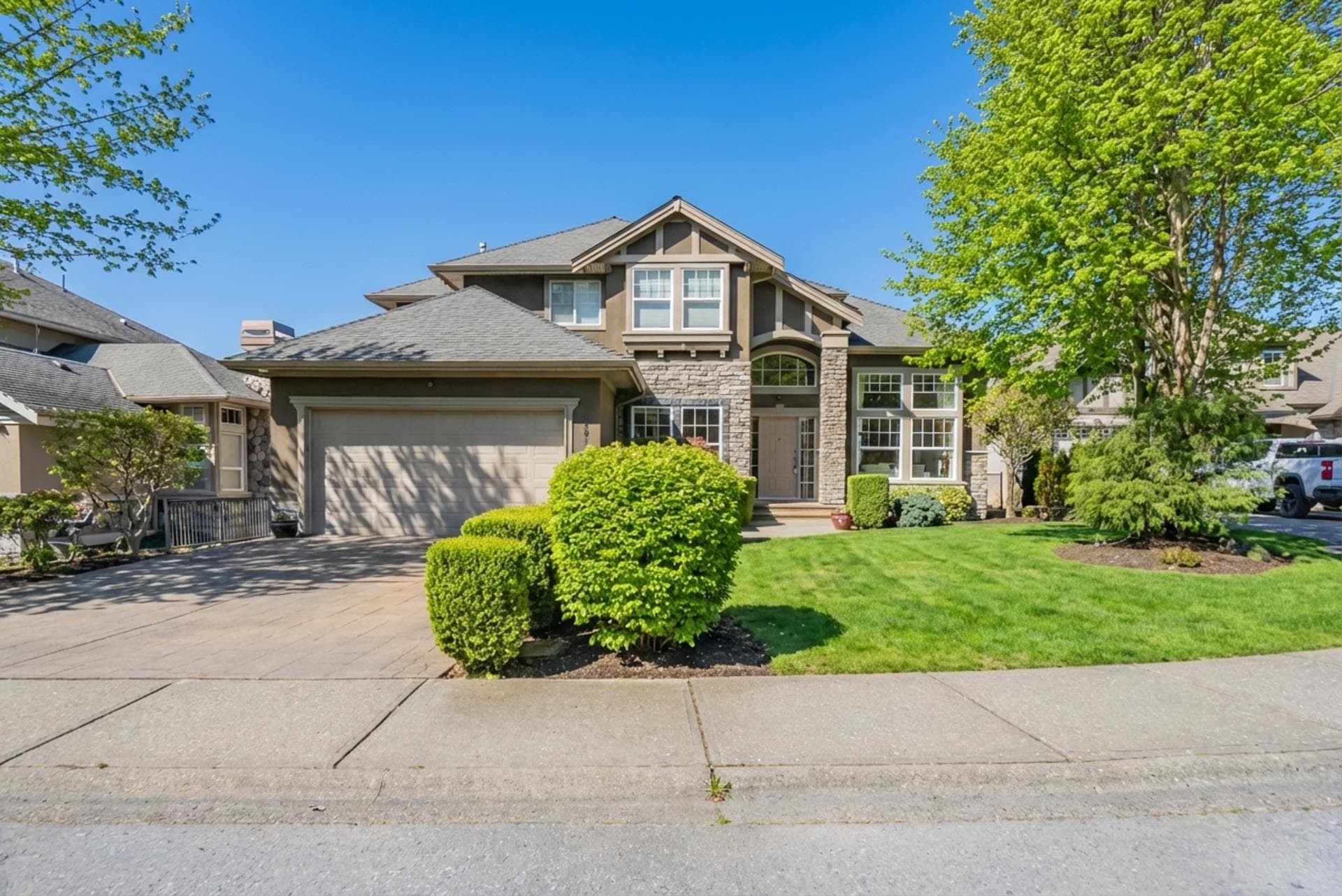 35511 Mckee Road, Abbotsford, V3G 3E4 — photo 1