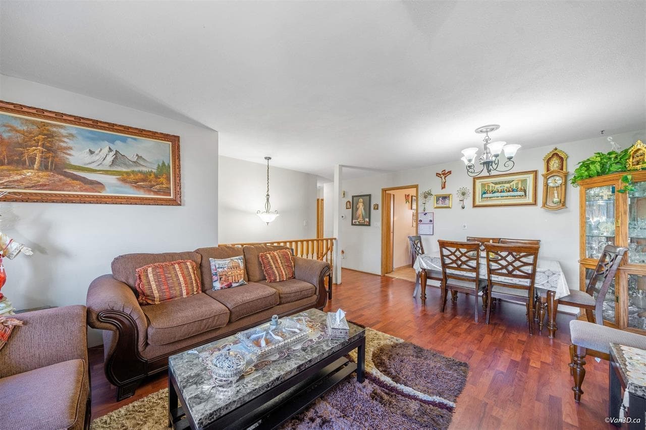 15024 96 Avenue, Surrey, V3R 1E9 — photo 3