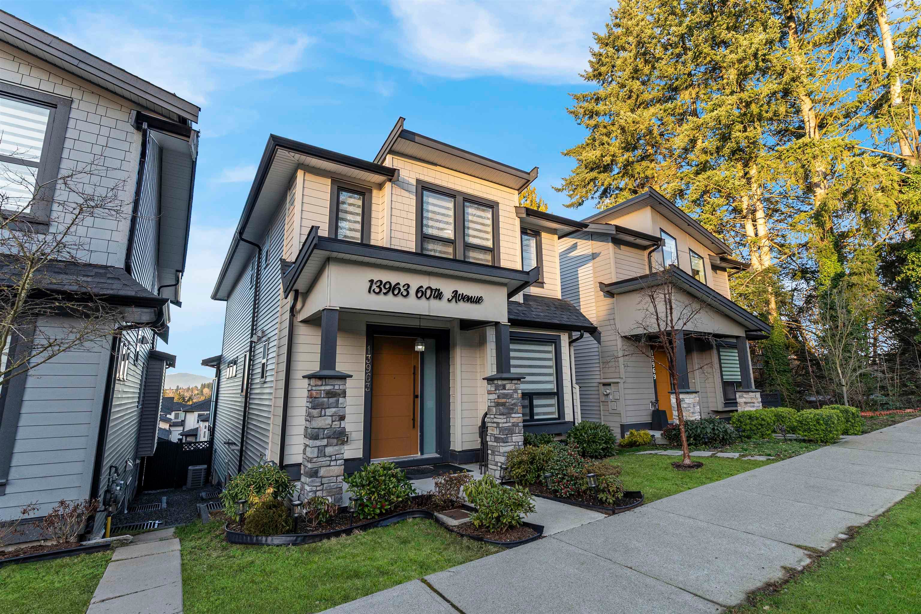 13963 60 Avenue, Surrey