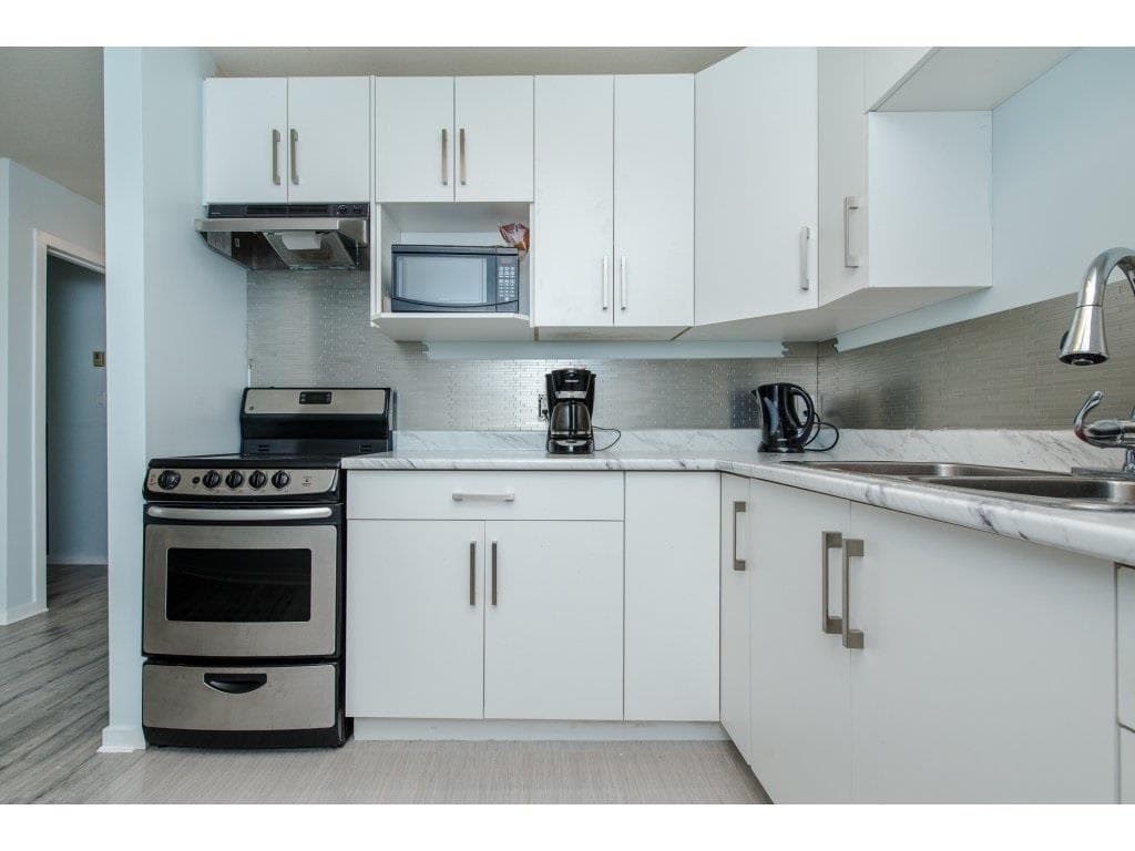 207 - 2567 Victoria Street, Abbotsford, V2T 2T4 — photo 4