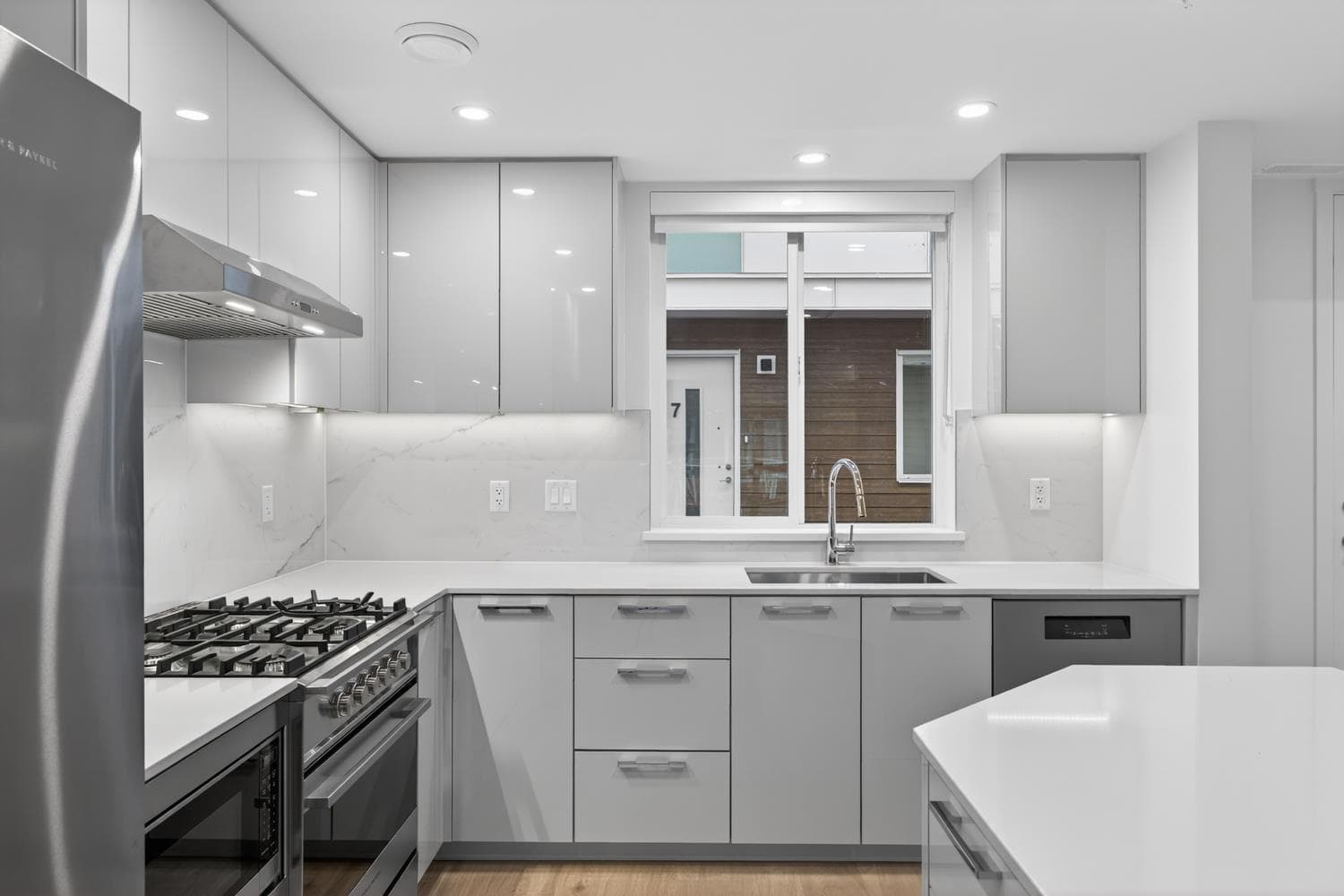 11 - 10333 River Drive, Richmond, V6X 1Z2 — photo 3