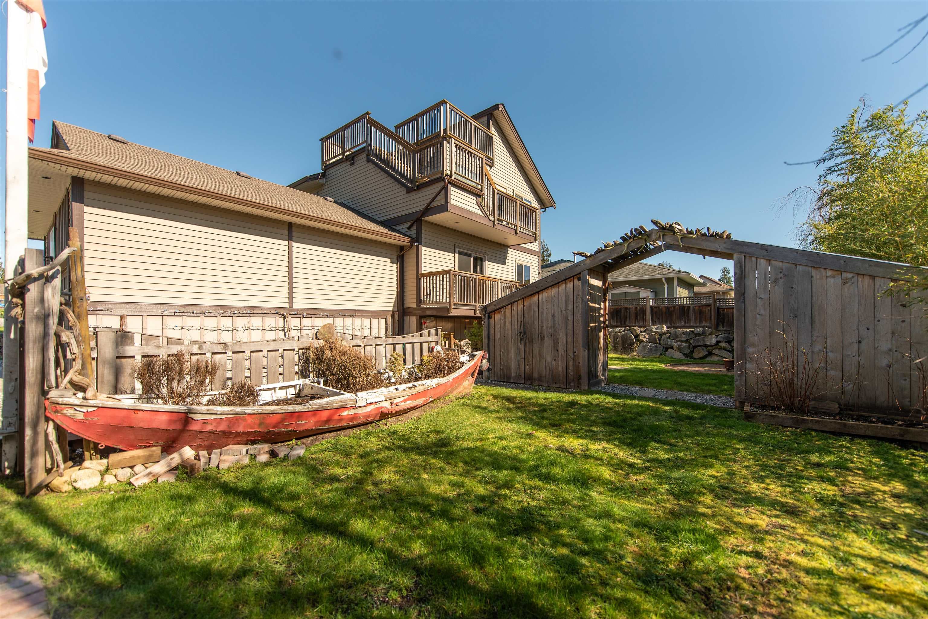 6391 Oracle Road, Sechelt, V7Z 0R8 — photo 5