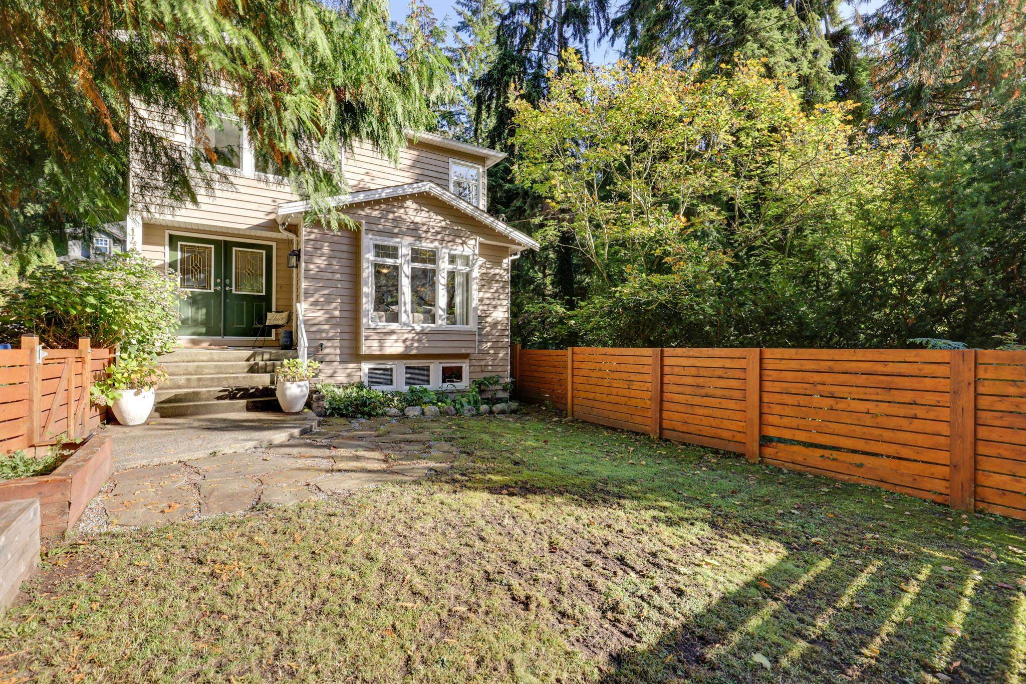 1400 Riverside Drive, North Vancouver, V7H 1V5 — photo 2