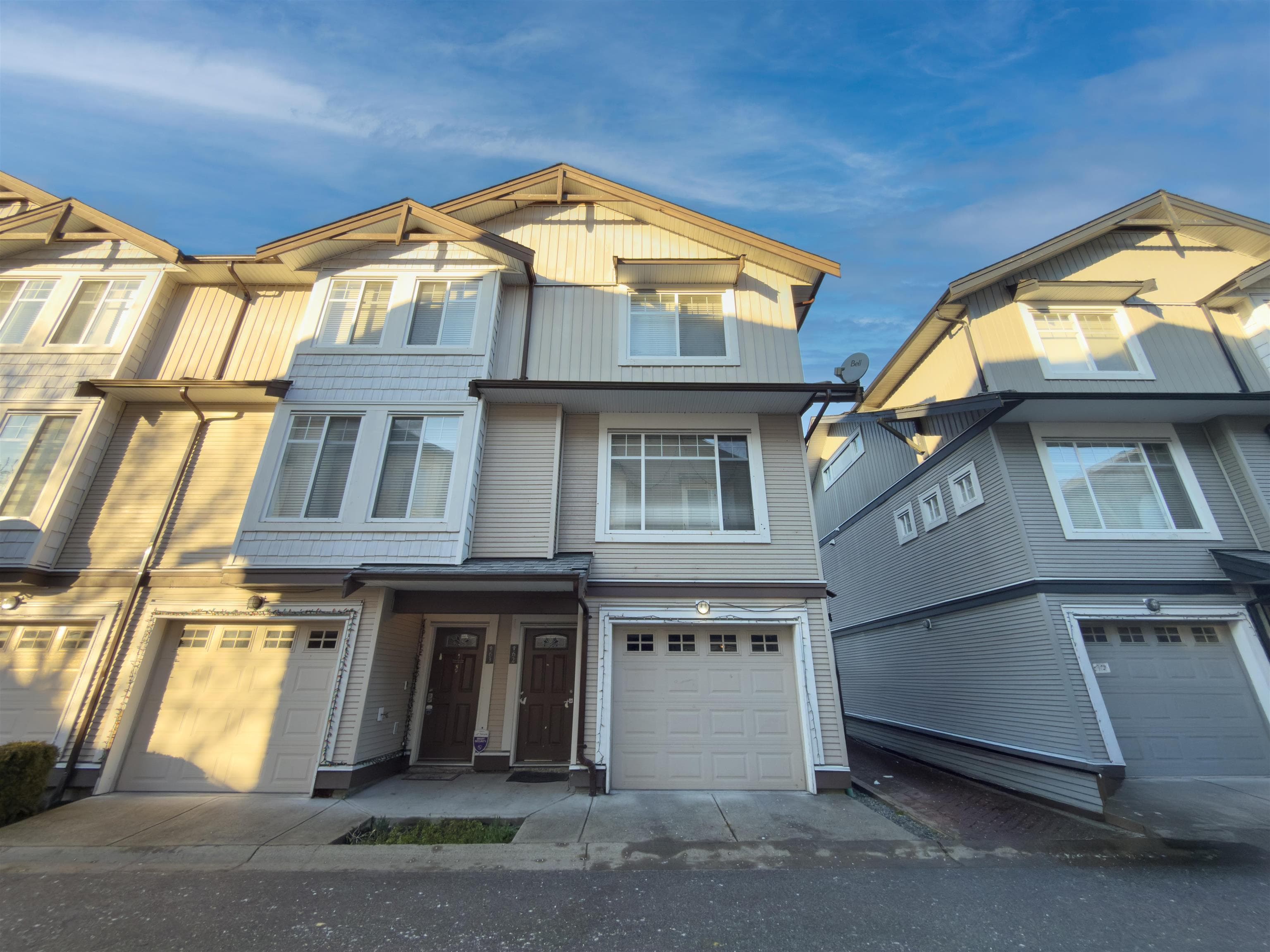 62 - 7156 144 Street, Surrey, V3W 1V5 — photo 2
