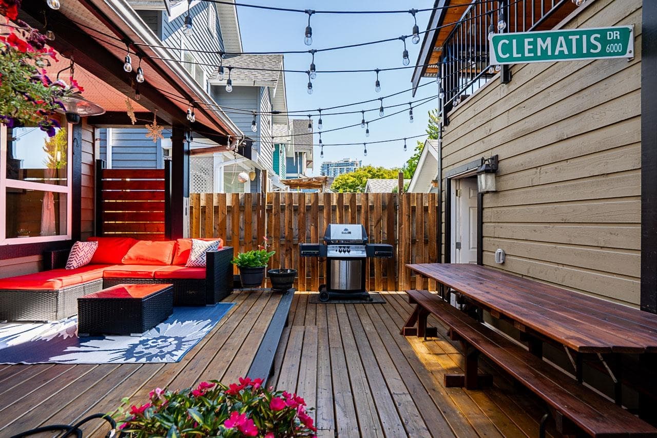 132 Star Crescent, New Westminster, V3M 6X5 — photo 1