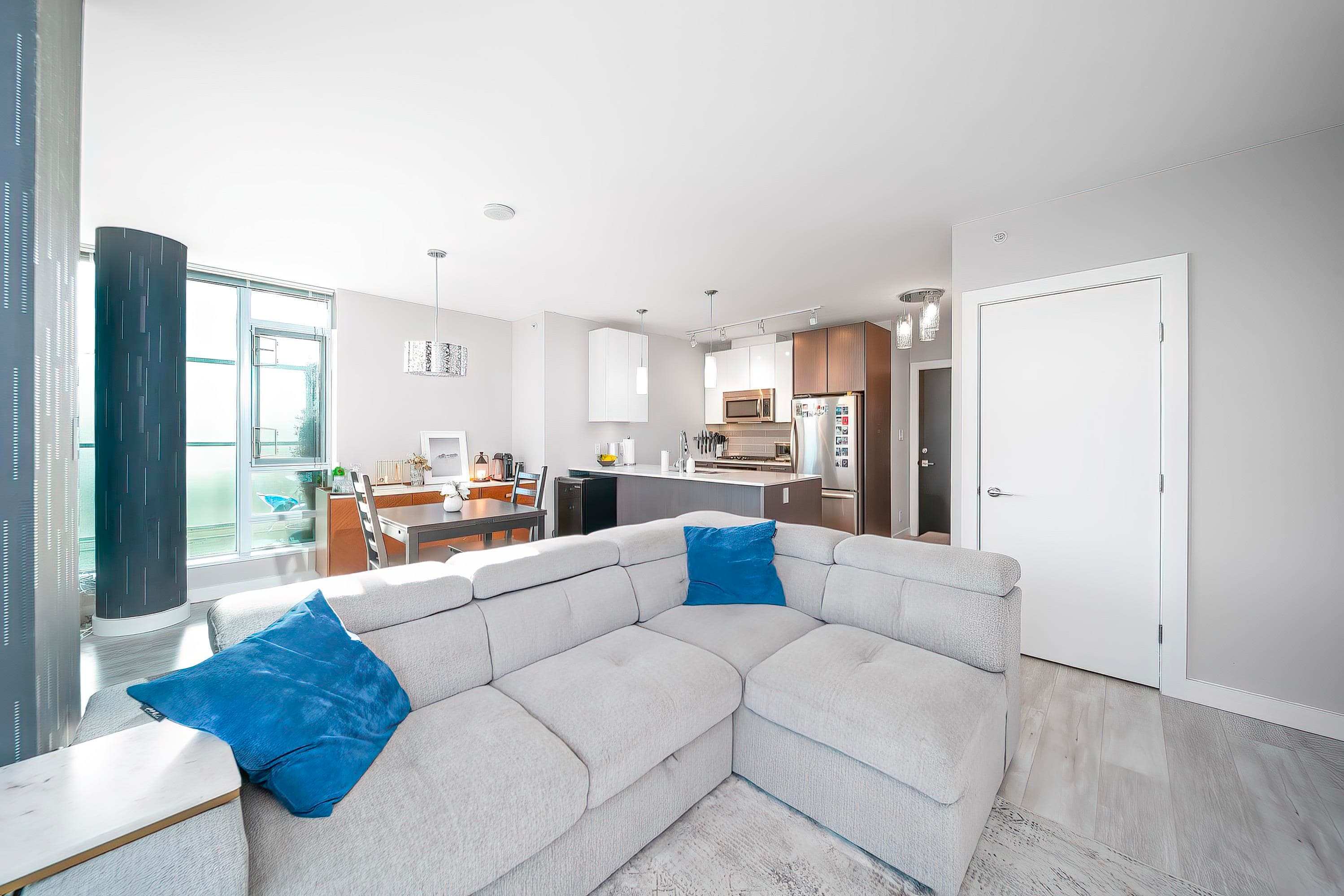 1201 - 6951 Elmbridge Way, Richmond, V7C 0A4 — photo 2