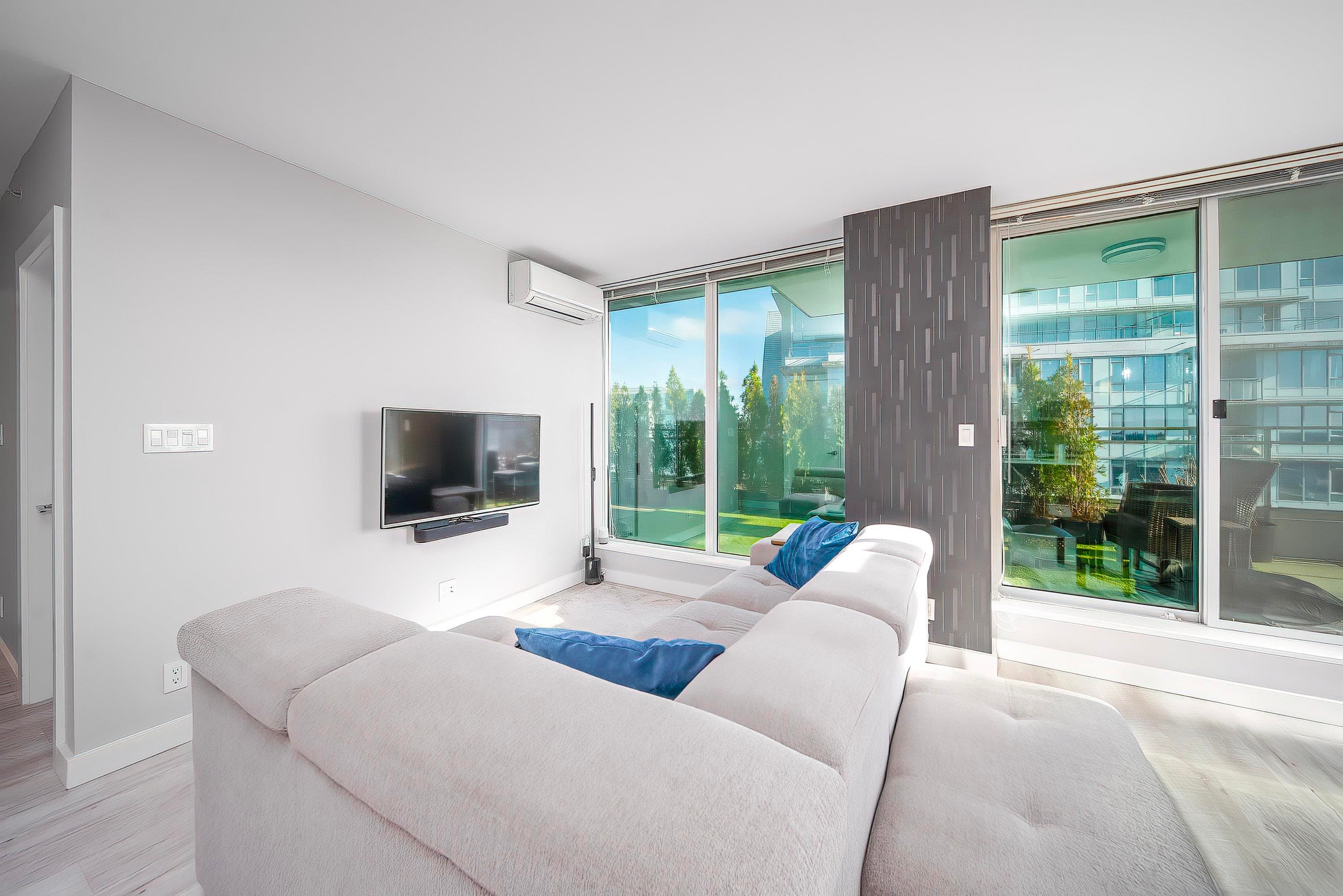 1201 - 6951 Elmbridge Way, Richmond, V7C 0A4 — photo 3