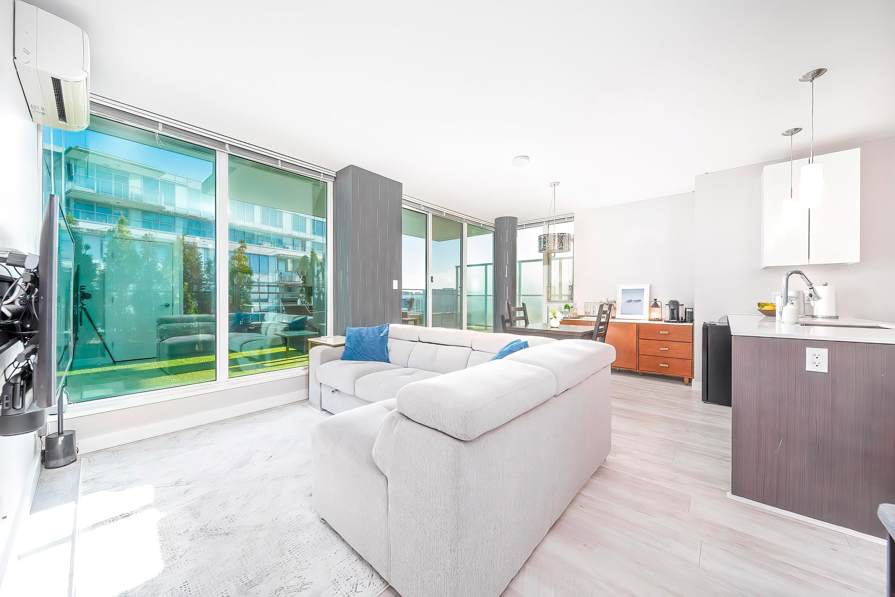 1201 - 6951 Elmbridge Way, Richmond, V7C 0A4 — photo 1