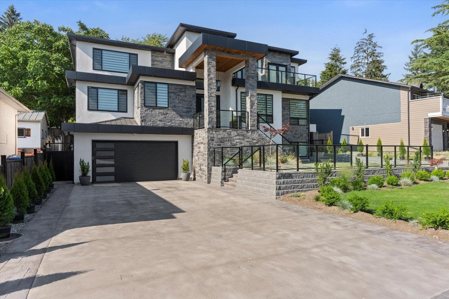 35275 Delair Road, Abbotsford, V3G 2E2 — photo 2