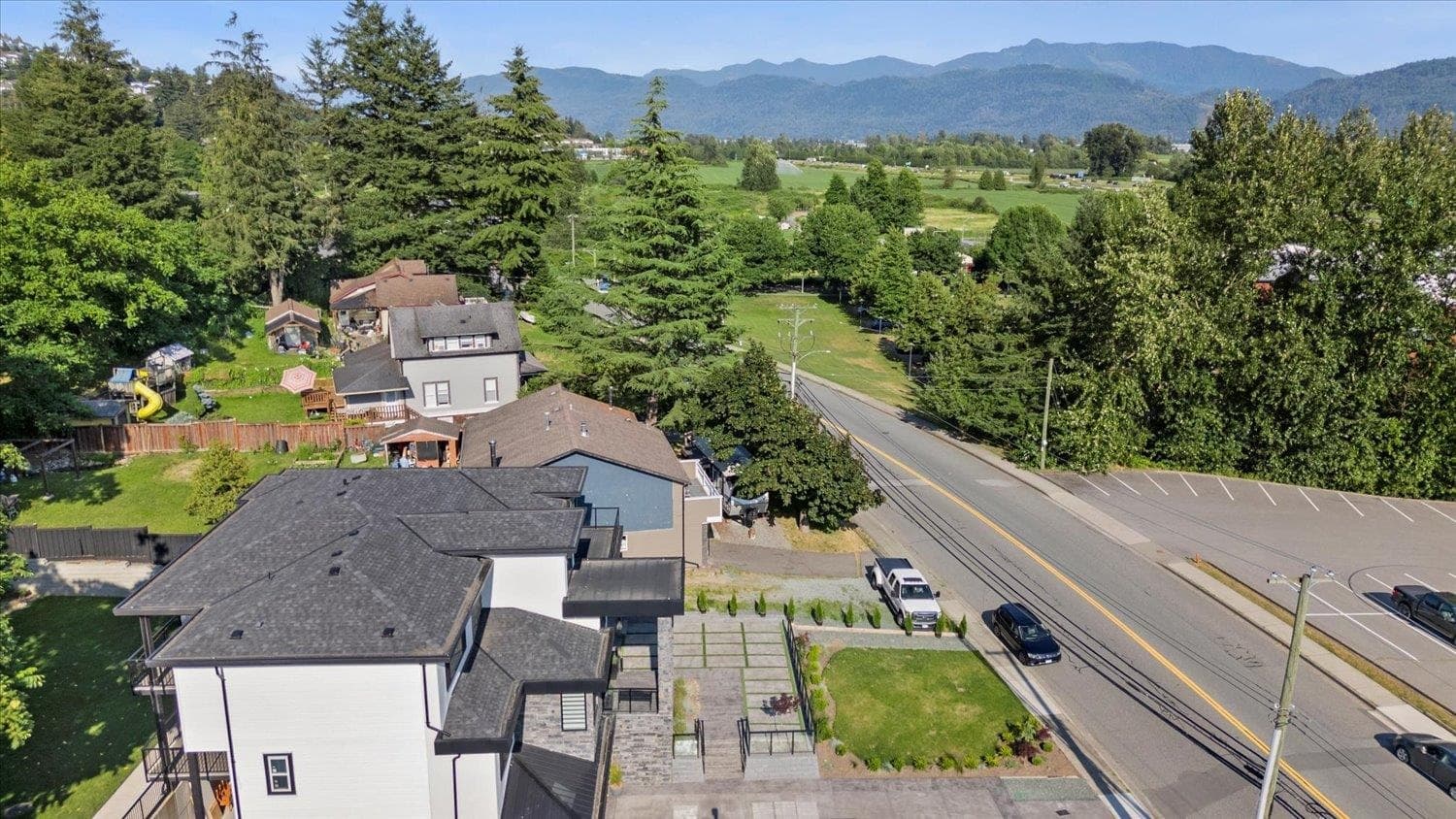 35275 Delair Road, Abbotsford, V3G 2E2 — photo 5