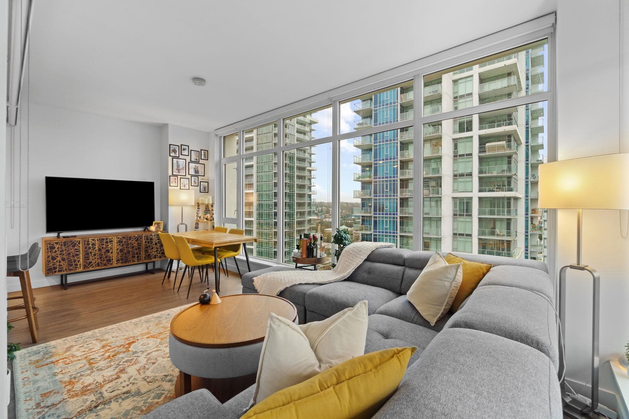 2106 - 2351 Beta Avenue, Burnaby, V5C 0M2 — photo 2
