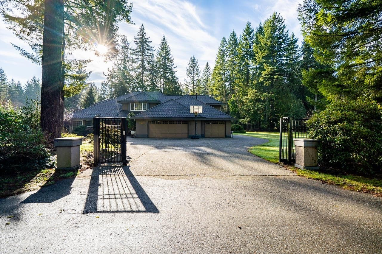 21022 42 Avenue, Langley, V3A 5A3 — photo 1