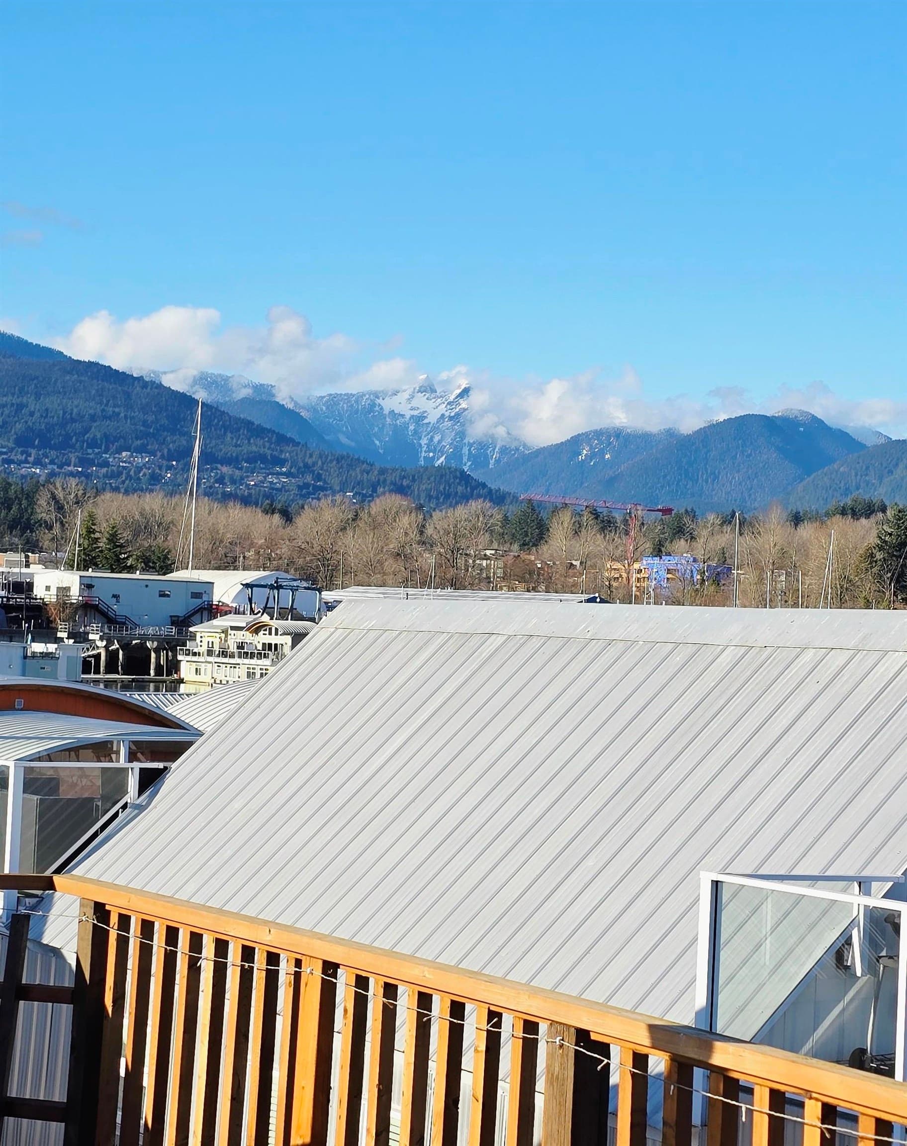 JNW33 - 415 W Esplanade, North Vancouver, V7M 1A6 — photo 4