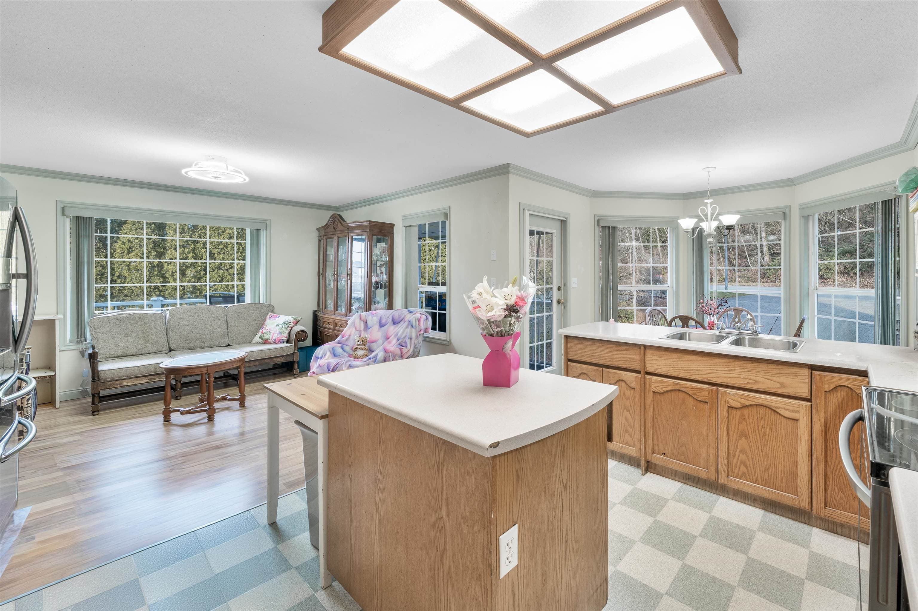 3595 Mckinley Drive Drive, Abbotsford, V2S 8M7 — photo 3