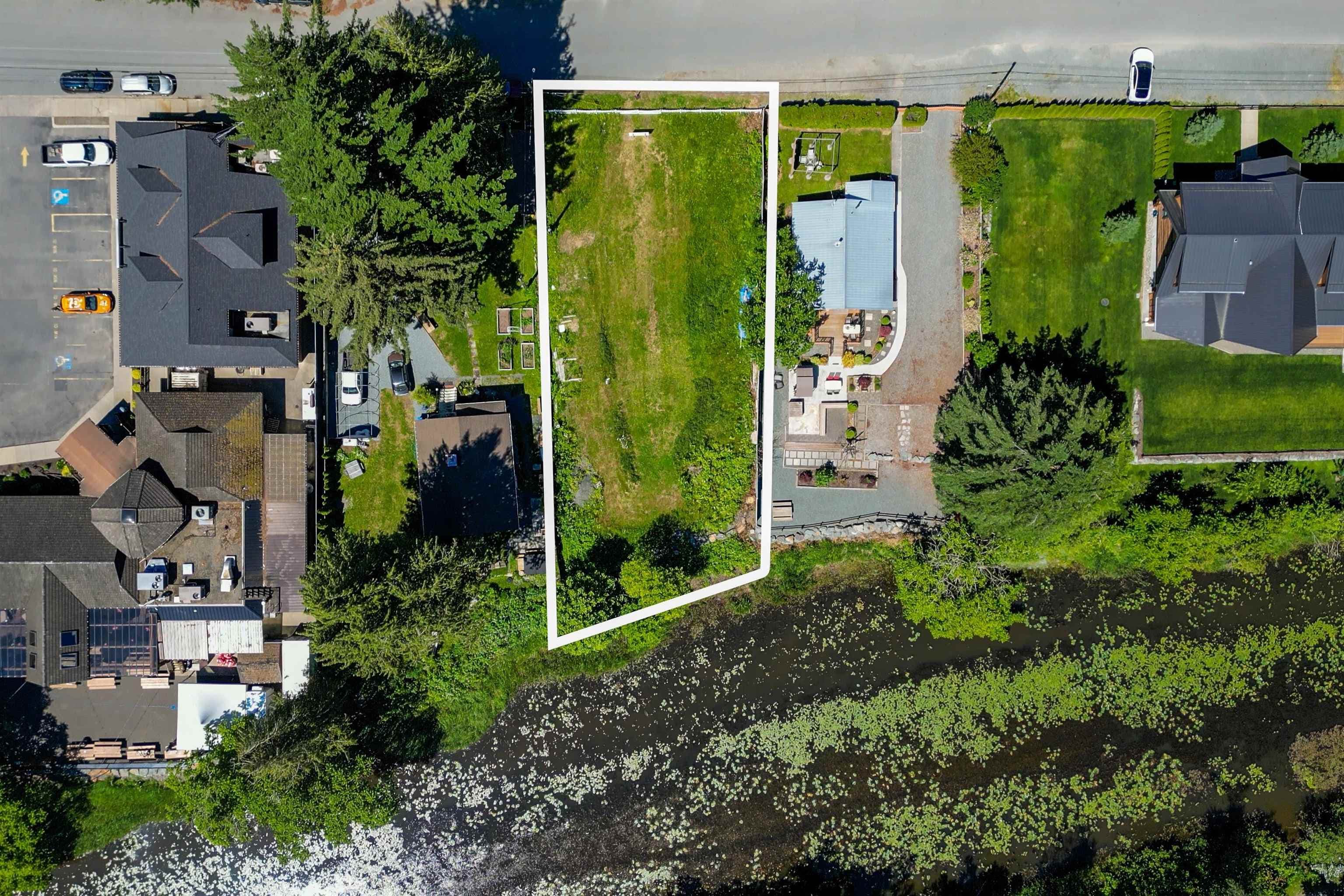 260 Cedar Avenue, Harrison Hot Springs, V0M 1K0 — photo 2