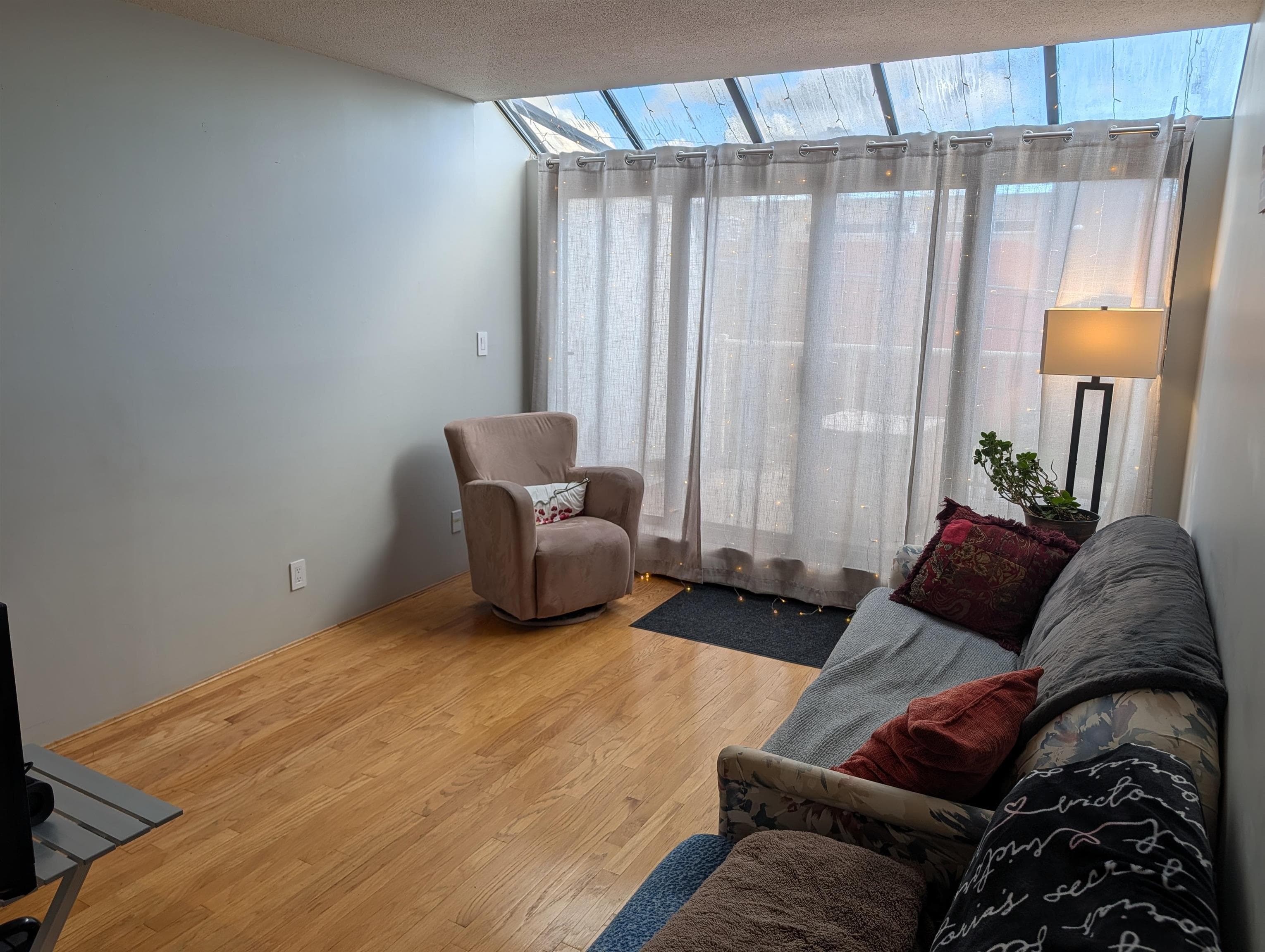 114 - 812 Milton Street, New Westminster, V3M 1N2 — photo 3