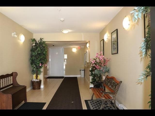 PH2 - 1205 Fifth Avenue, New Westminster, V3M 1Y9 — photo 2