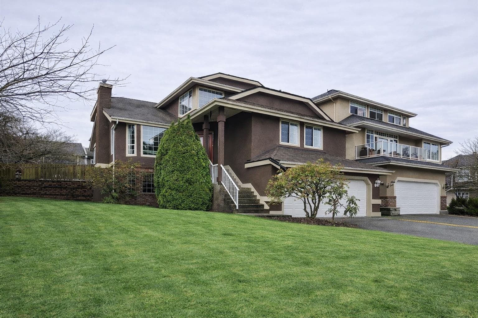 2634 Homesteader Way, Port Coquitlam, V3C 5Y6 — photo 1