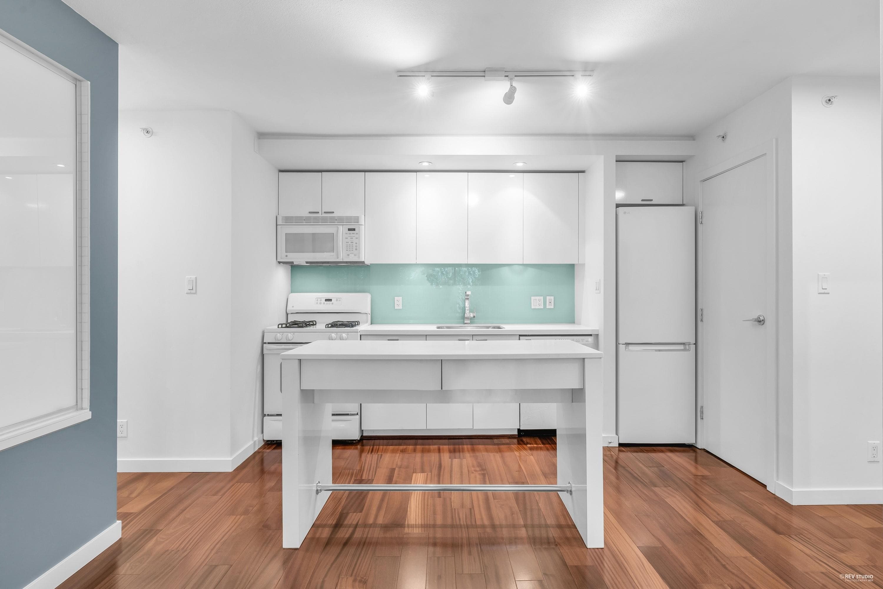 409 - 328 E 11th Avenue, Vancouver, V5T 4W1 — photo 5
