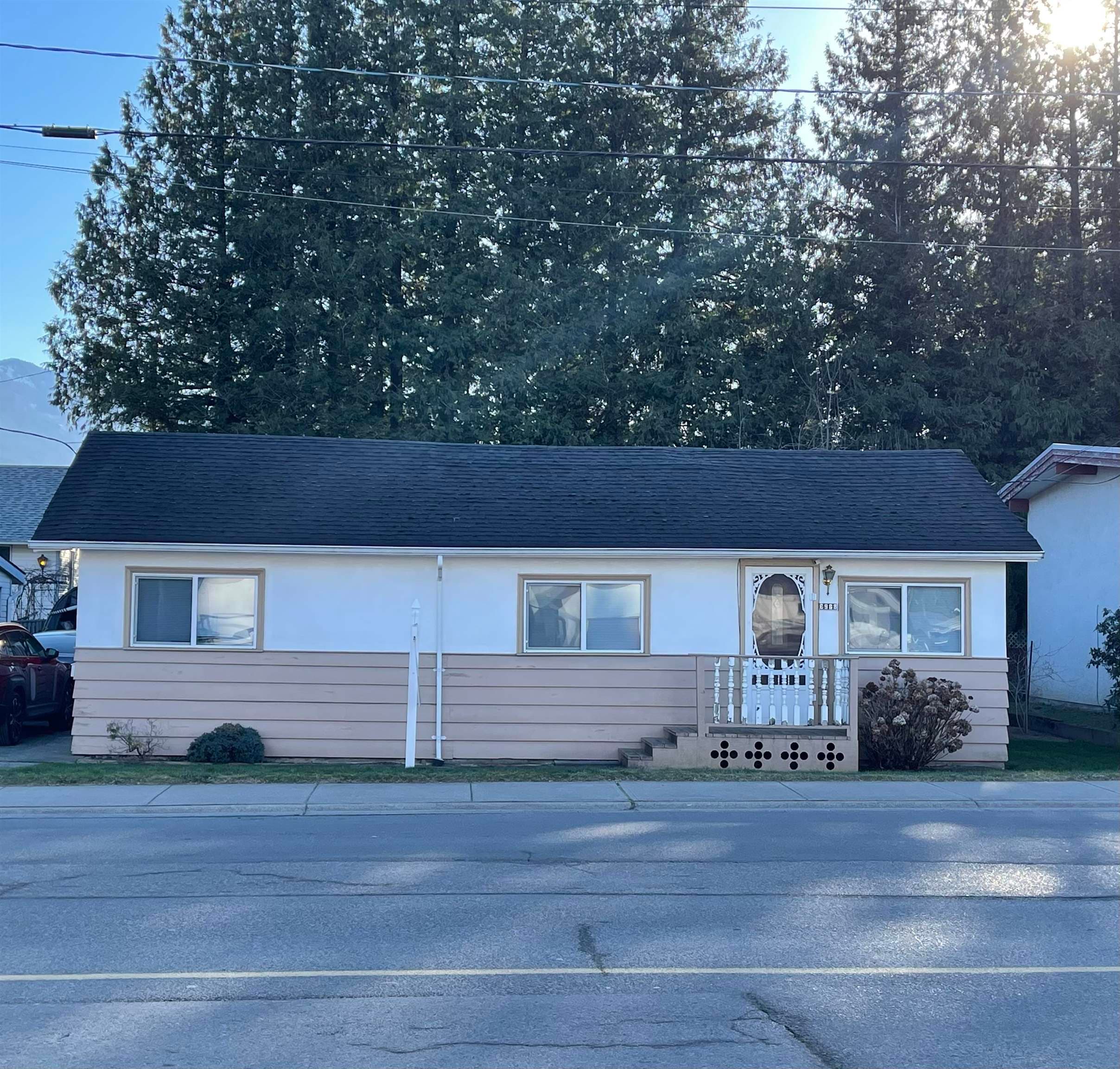 6988 Cheam Avenue, Agassiz