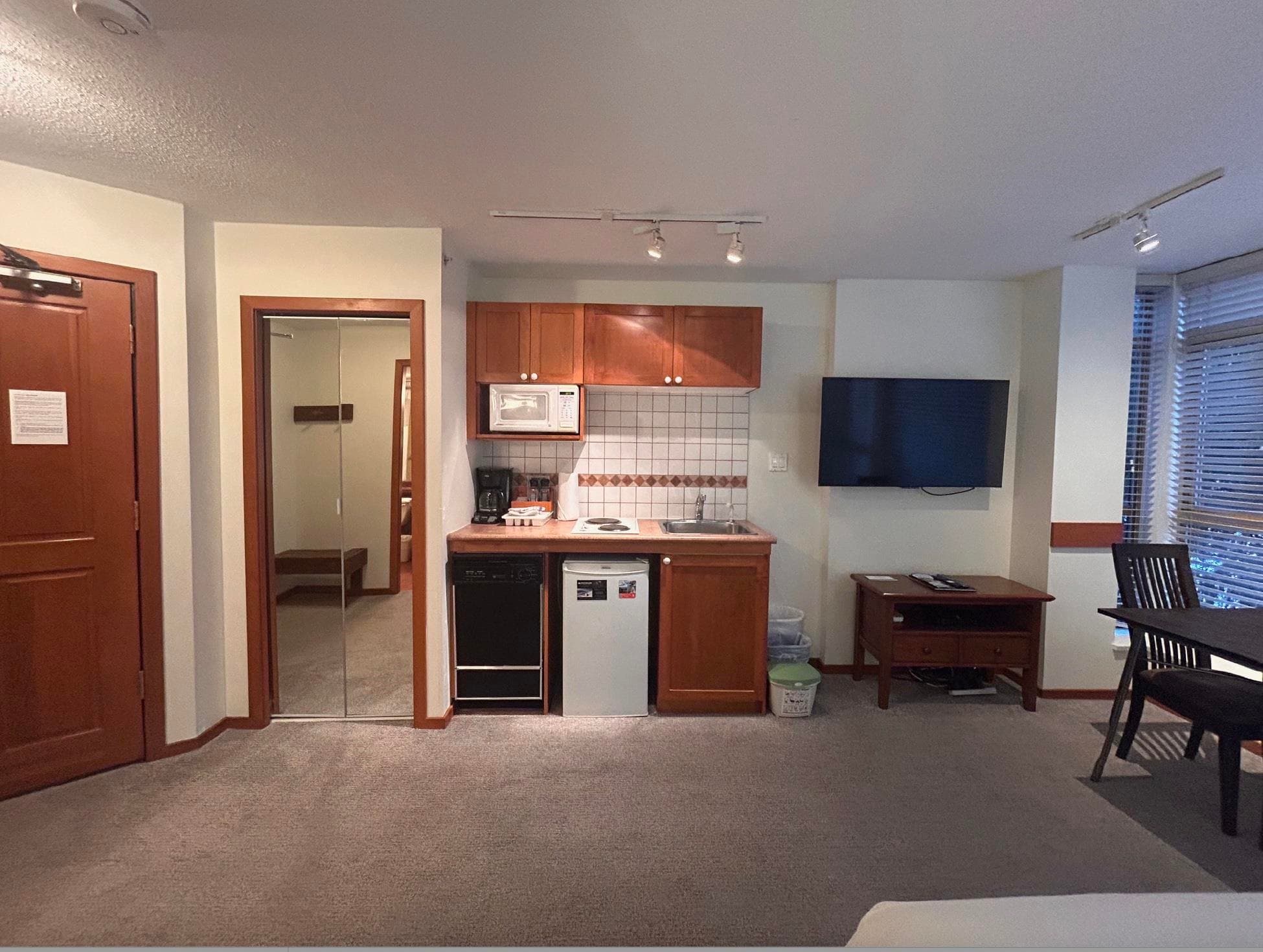 227 - 4315 Northlands Boulevard, Whistler, V8E 1C1 — photo 4