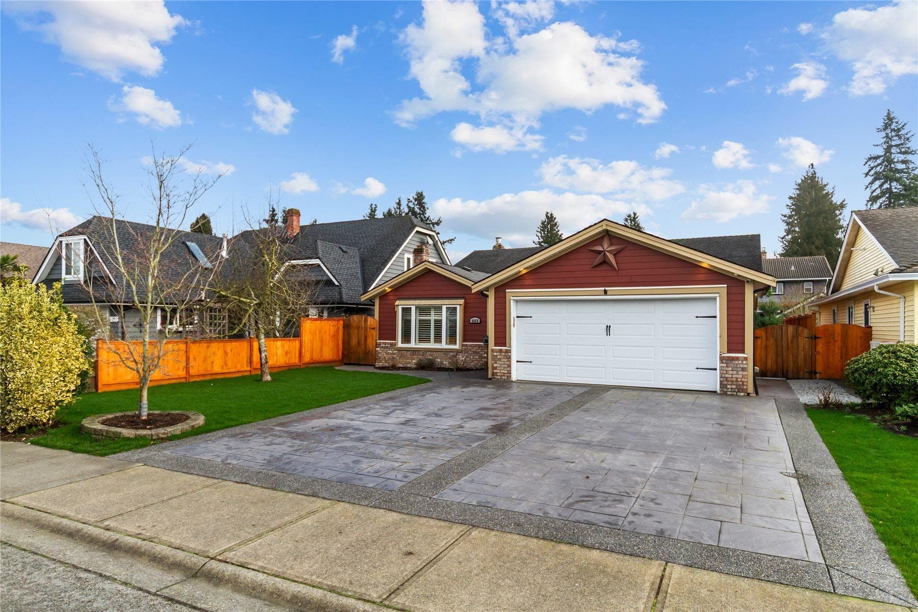 4668 55a Street, Delta, V4K 4H2 — photo 1