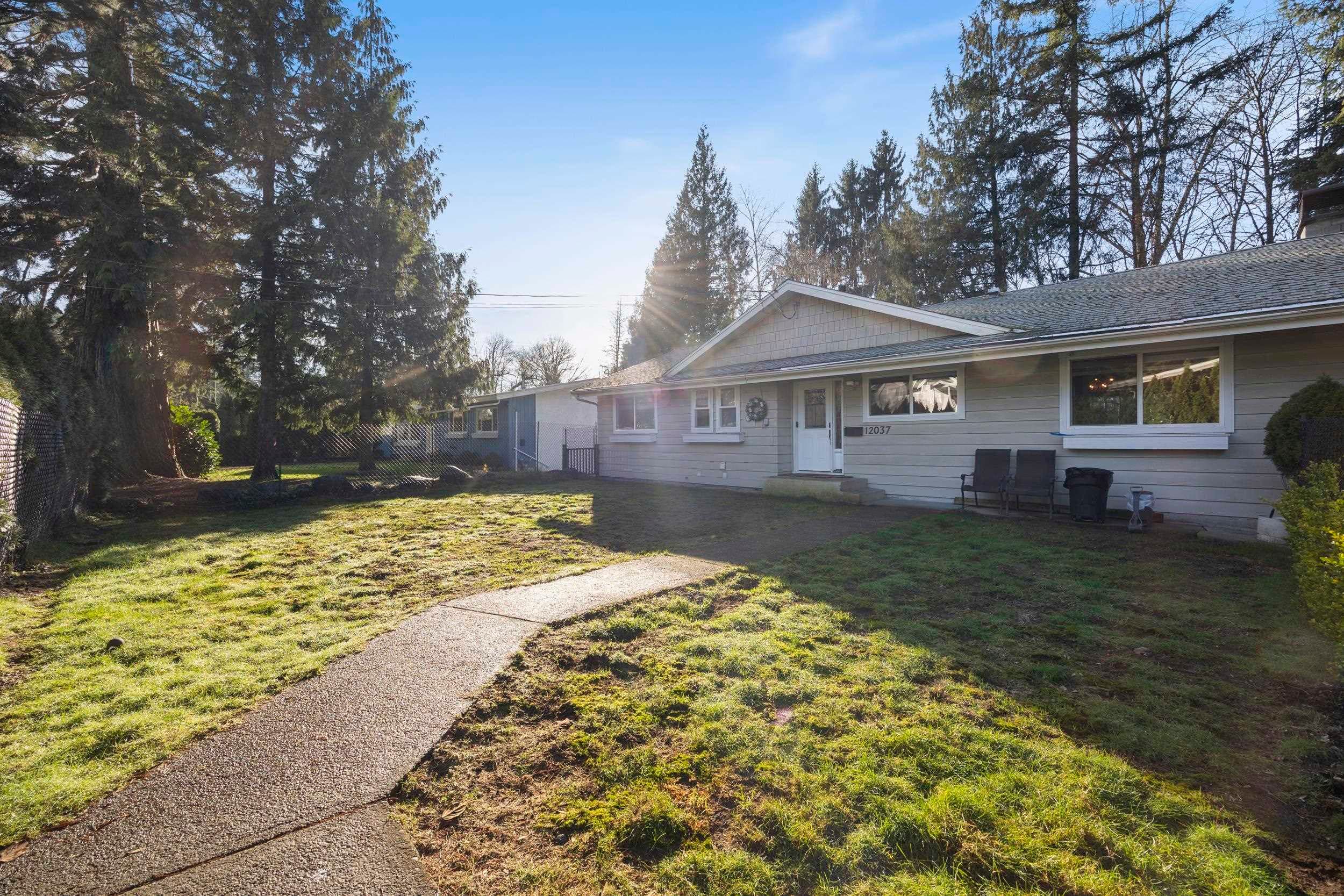 12037 208 Street, Maple Ridge, V2X 4W9 — photo 2