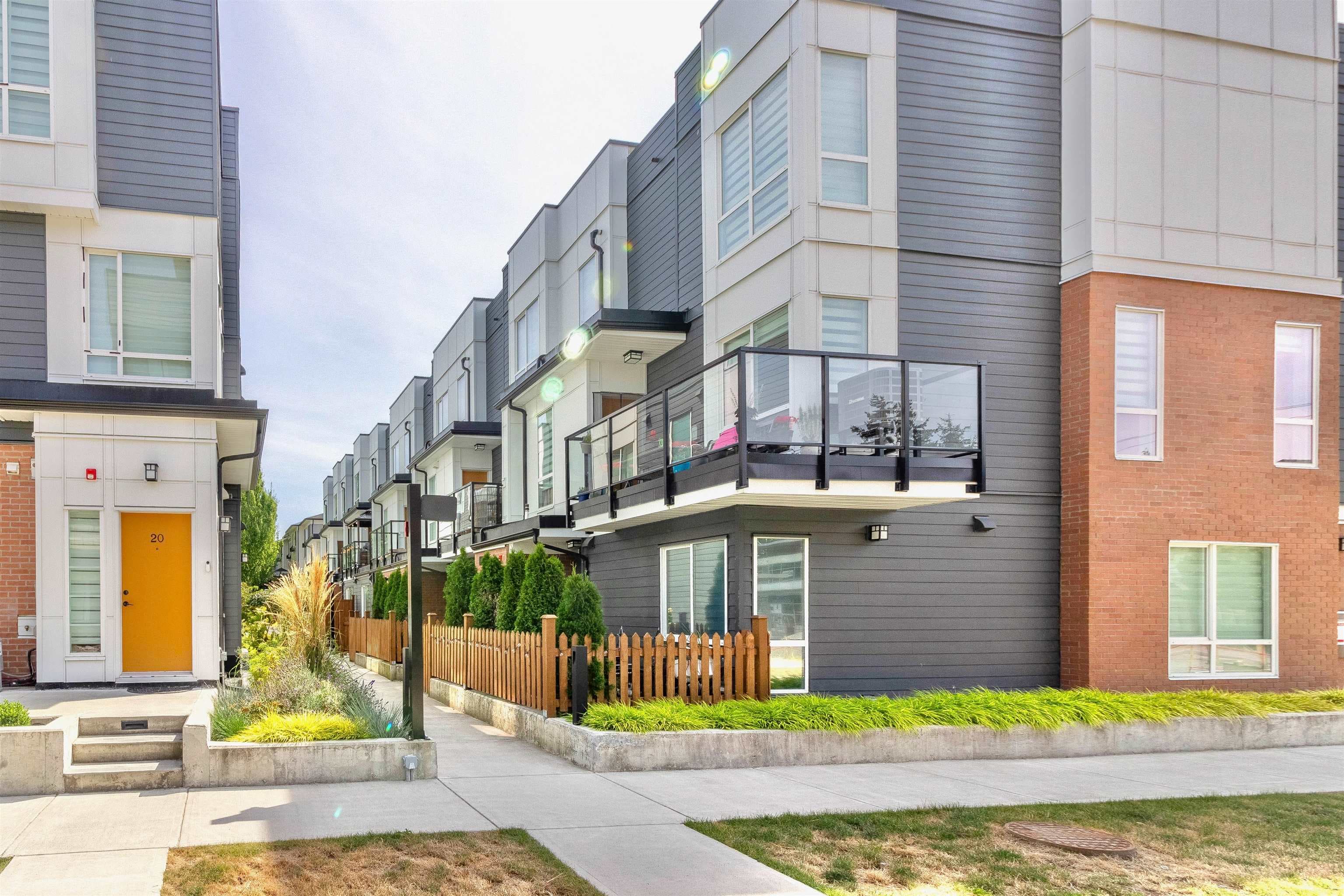 31 - 18855 72 Avenue, Surrey, V4N 6X2 — photo 1
