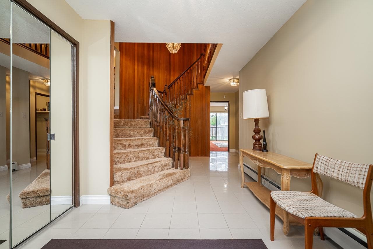 8241 Brynlor Drive, Burnaby, V5E 4E2 — photo 4