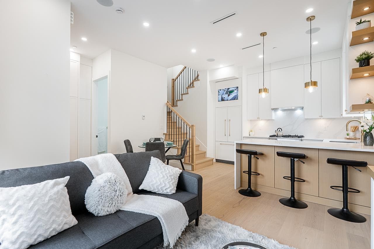 1 - 5304 Elgin Street, Vancouver, V5W 3J8 — photo 5