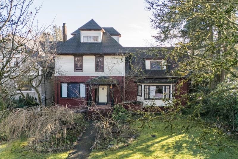 118 Queens Avenue, New Westminster, V3L 1J5 — photo 1