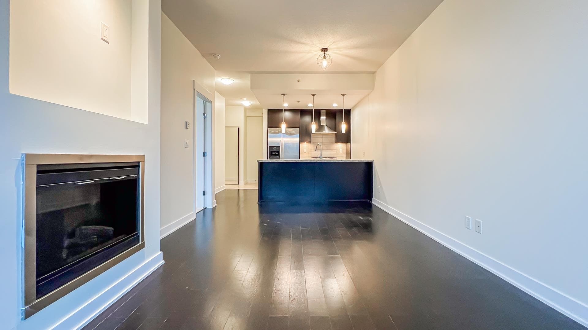 905 - 7088 18th Avenue, Burnaby, V3N 0A2 — photo 4