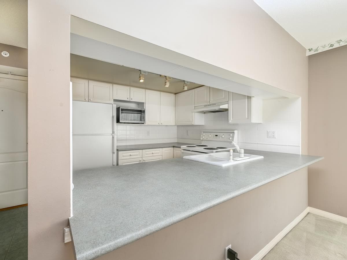 201 - 5860 Dover Crescent, Richmond, V7C 5R7 — photo 5