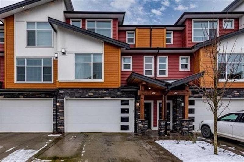 22 - 46570 Macken Avenue, Chilliwack, V2P 0G2 — photo 1