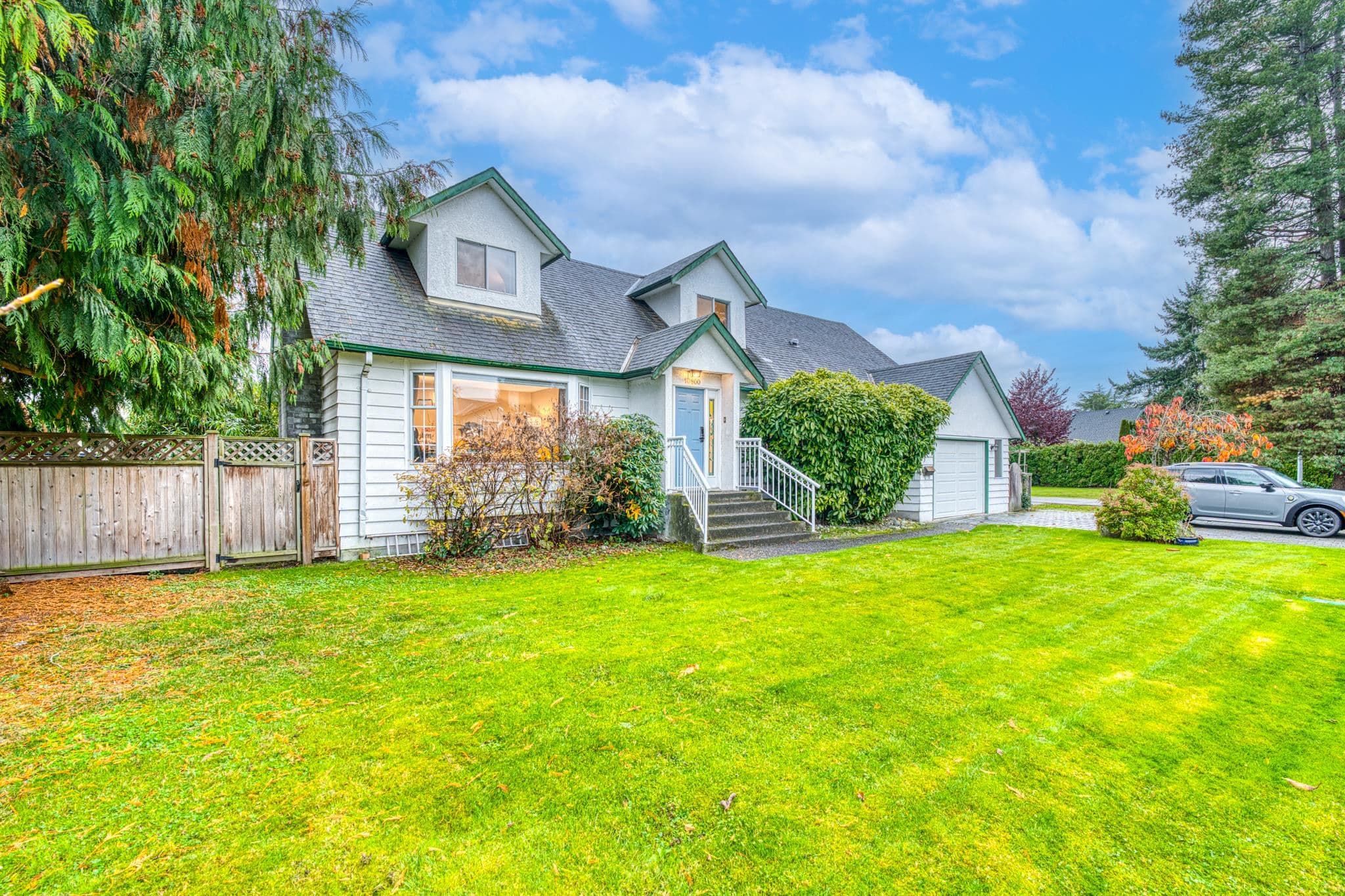 10800 Rochdale Drive, Richmond, V7A 3N6 — photo 2