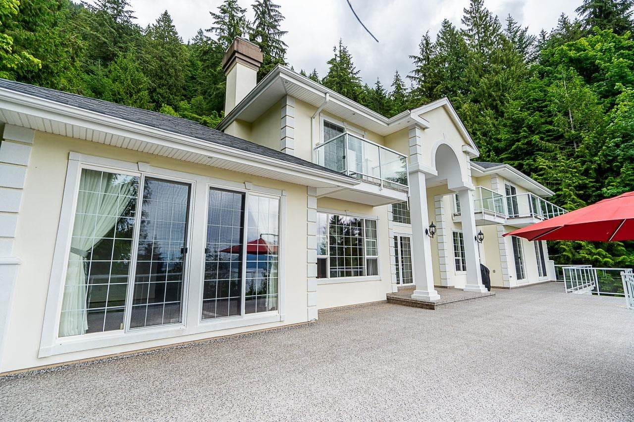 241 Bayview Road, Lions Bay, V0N 2E0 — photo 2
