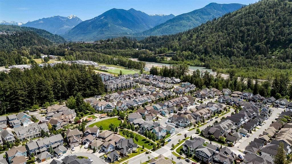 5497 Sockeye Lane, Chilliwack, V2R 0X7 — photo 3